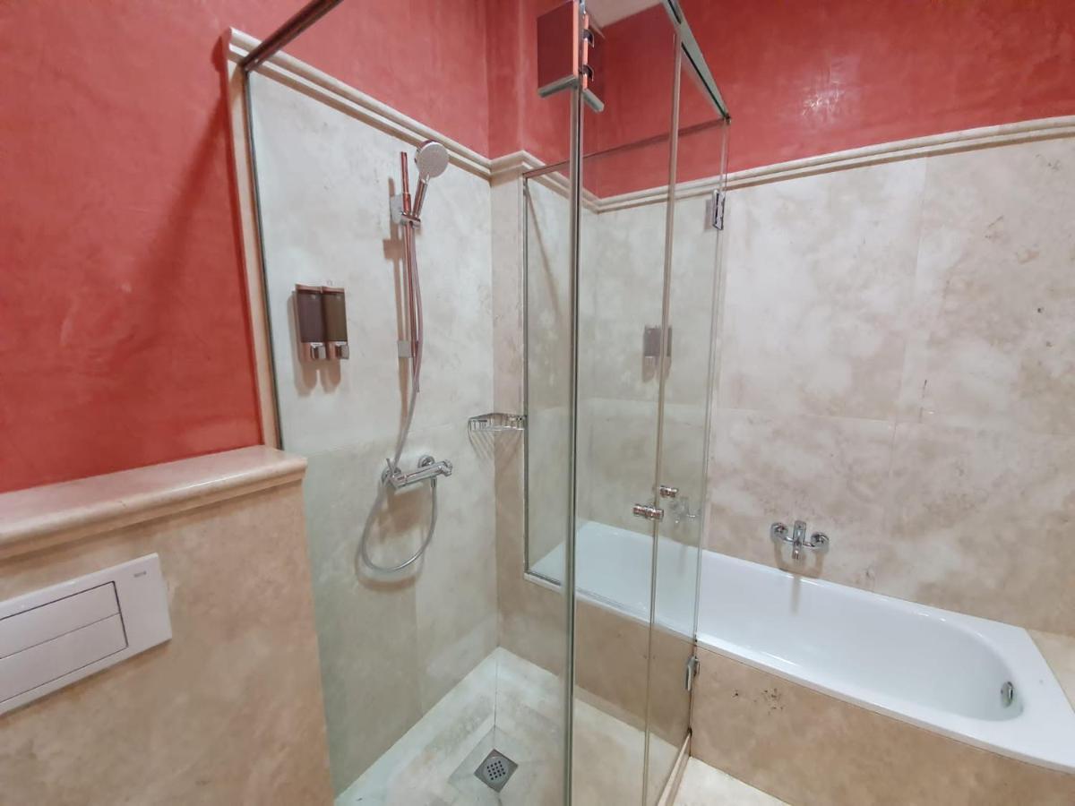 Bns Dauro Suites Гранада Екстер'єр фото