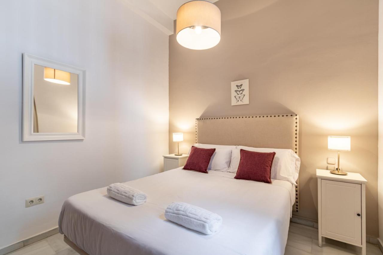 Bns Dauro Suites Гранада Екстер'єр фото