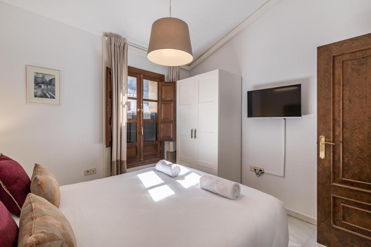 Bns Dauro Suites Гранада Екстер'єр фото