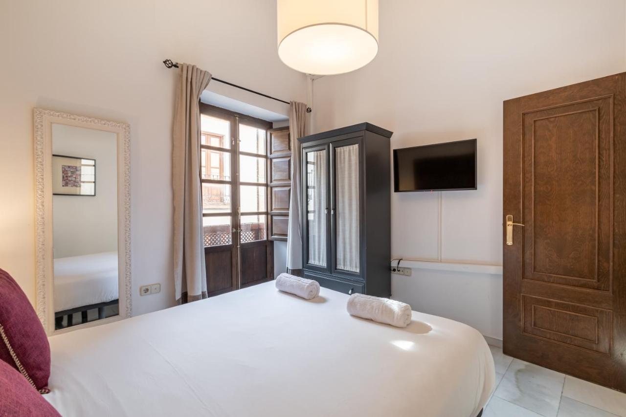 Bns Dauro Suites Гранада Екстер'єр фото