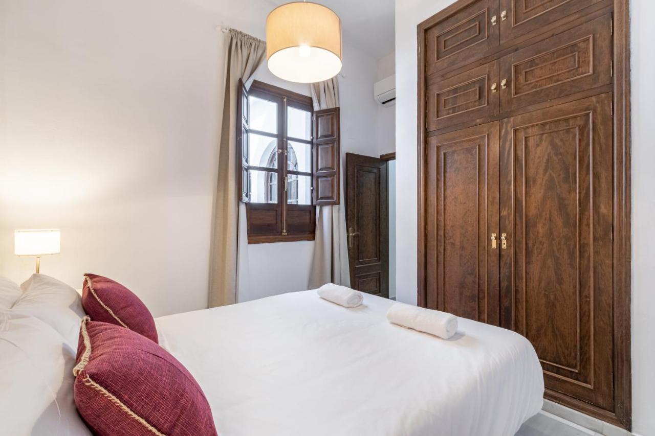 Bns Dauro Suites Гранада Екстер'єр фото